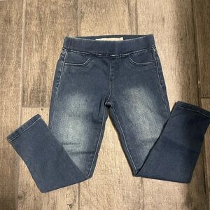 NWOT Tractr Girls Pull On Skinny Jegging - size 4